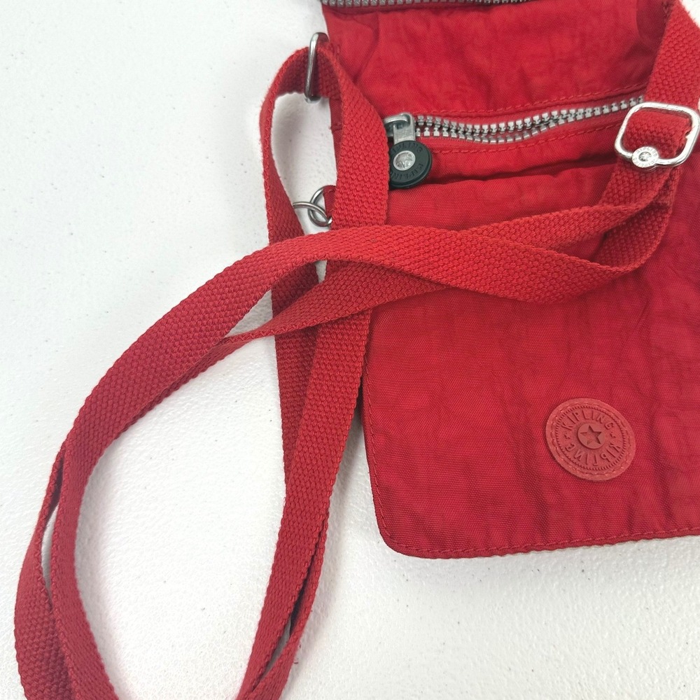 Kipling Red Crinkle Nylon Small Crossbody Bag Travel Utility Pouch Adjustable - Picture 7 of 9